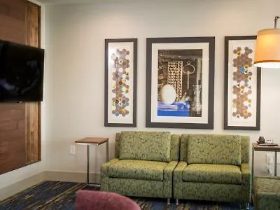 Hotel Express & By Ihg Rock Falls